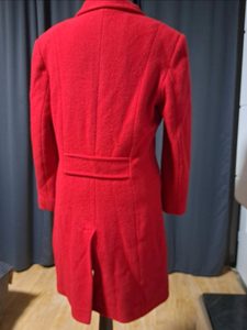 Only-M Damenmantel Rot Gr. S/M klassischer Schnitt – Bild 3 von 4