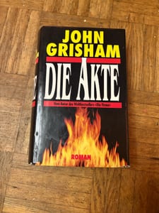 Die Akte – John Grisham — Bild 1 von 2 anzeigen