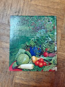 Gartenbuch für Genießer oder Kochbuch für Gartenfreunde — Bild 2 von 2 anzeigen