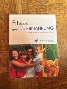 Fit durch gesunde Ernährung — Bild 1 von 2 anzeigen