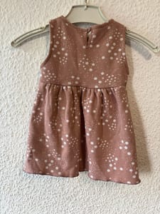 Zara Baby Kleid, Gr. 9/12 Monate (80) — Bild 3 von 3 anzeigen