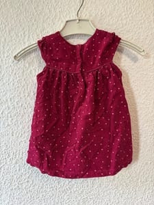 Primark Cordkleid, Gr. 9-12 Monate (80 cm) – Bordeaux mit Punkten — Bild 2 von 3 anzeigen
