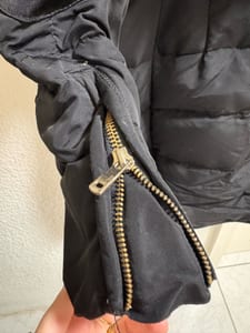 Damen Winterjacke Steppmantel mit Kunstfellkapuze, schwarz — Bild 3 von 3 anzeigen