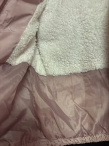 Gefütterte Winterjacke mit Kapuze – Rosa, Babygröße — Bild 3 von 6 anzeigen