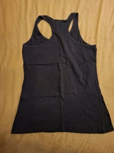 Tanktop Grau mit Rosen-Print „Do you know how to Rock?“ — Bild 3 von 3 anzeigen