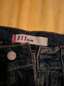 Jeansshorts Damen, Used-Look, ausgefranster Saum — Bild 2 von 4 anzeigen