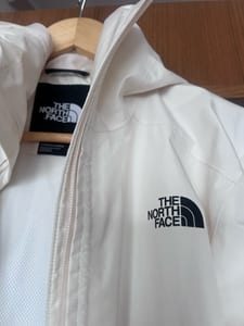 The north face mäntel — Bild 2 von 7 anzeigen