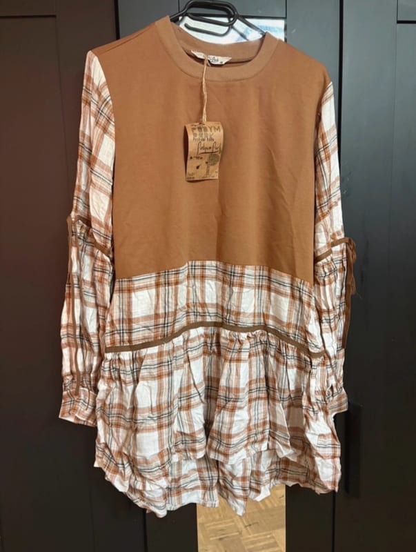 Oversize-Bluse in Braun mit Karomuster und Langarm — Bild 1 von 3