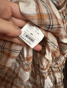 Oversize-Bluse in Braun mit Karomuster und Langarm — Bild 3 von 3 anzeigen