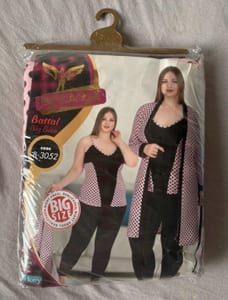 Schlafanzug-Set mit Morgenmantel, rosa mit schwarzen Punkten, Big Size — Bild 1 von 2 anzeigen