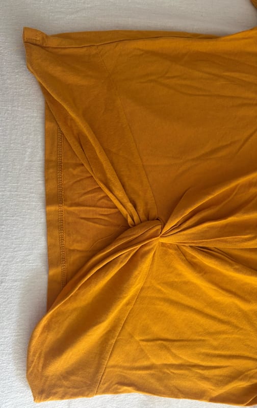 Damen-Shirt mit Knoten vorne – Senfgelb, kurzarm – Größe 38 – Bild 3 von 5