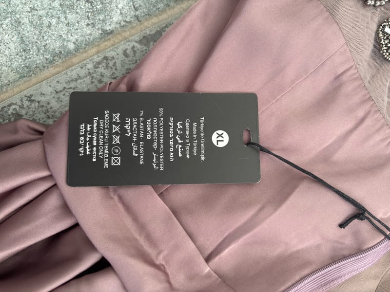 Damen Elegantes Abendkleid/Ballkleid in Altrosa – bodenlang mit Perlenstickerei – Größe XL – Bild 5 von 8
