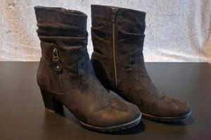 Damen Stiefeletten / Ankle Boots Gr.41 – Schwarz — Bild 2 von 2 anzeigen