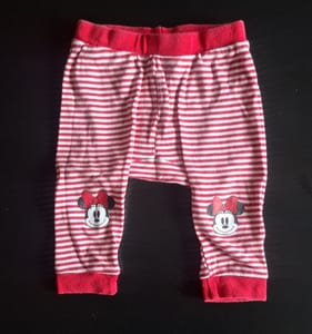 Mädchen 2er Disney Freizeitanzüge/Schlafanzüge "Minnie Maus" Gr.74/80 – Rot/Grau — Bild 4 von 10 anzeigen