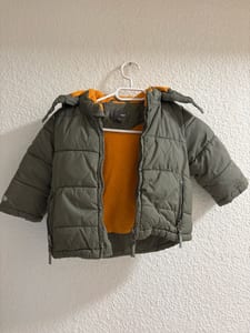 Jungen Gefütterte Winterjacke mit Kapuze – Kleinkind – Größe 86 – Grün