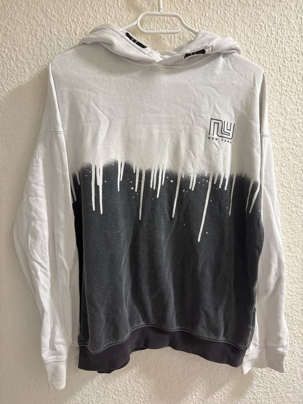 Jungen Hoodie mit Farbverlauf und Tropfen-Print, Motiv „New York“ – Größe 164 – Weiß/Grau