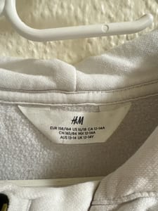 Jungen Hoodie mit Farbverlauf und Tropfen-Print, Motiv „New York“ – Größe 164 – Weiß/Grau — Bild 3 von 4 anzeigen