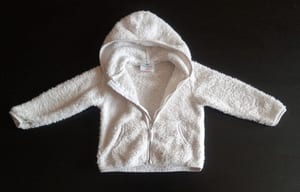 Mädchen Plüschjacke mit Kapuze Gr. 80 – Weiß — Bild 2 von 3 anzeigen