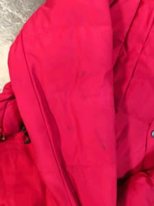 Damen Rote Steppjacke mit Kapuze Gr. M — Bild 2 von 7 anzeigen