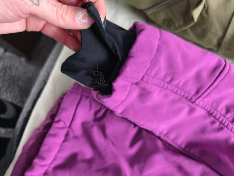 Mädchen Lila Softshell-Jacke mit Kapuze und Reißverschluss Gr. 116 – Bild 3 von 5