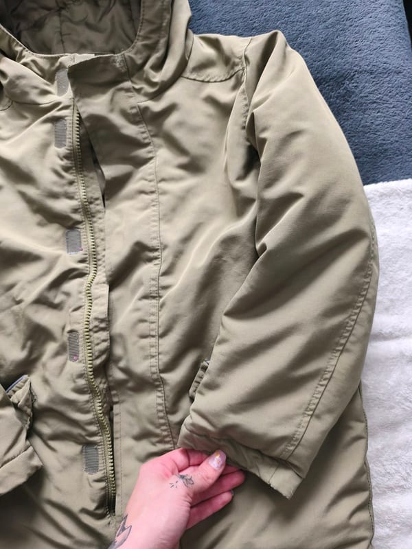 Parka mit Kapuze, Olivgrün – Kinder-Winterjacke 122/128 – Größe 122 – Bild 4 von 8