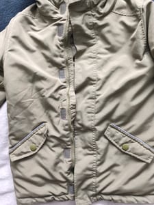Parka mit Kapuze, Olivgrün – Kinder-Winterjacke 122/128 – Größe 122 — Bild 2 von 8 anzeigen