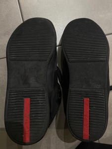 Prada Herren Schwarze High-Top-Sneaker – Größe 42 — Bild 3 von 8 anzeigen