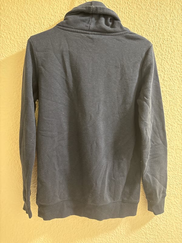 Sweatshirt mit Stehkragen, Colorblock in Blau, Grün und Grau – Jungen – Bild 2 von 3