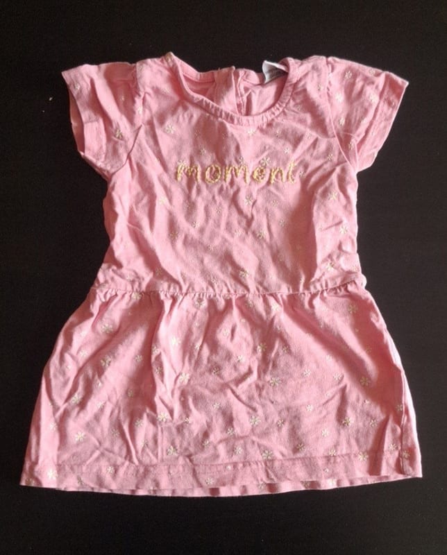 Mädchen Rosa Sommerkleid mit Blüten & "moment"-Schriftzug Gr.80