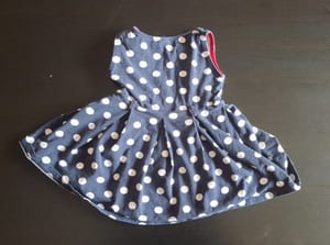 Mädchen Süßes Trägerkleid / Sommerkleid Gr. 74/80 – Blau — Bild 2 von 3 anzeigen