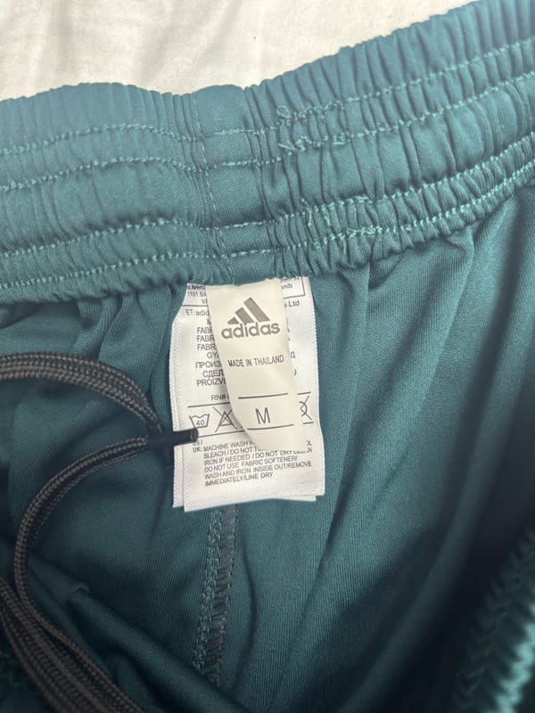 Herren Trainingsset Fußball – Ärmelloses Shirt und Shorts in Petrolgrün – Größe M – Bild 6 von 7