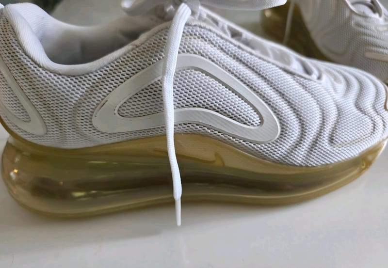 Damen Weiße Airmax 720 mit Luftsohle Gr. 39 – Bild 2 von 4