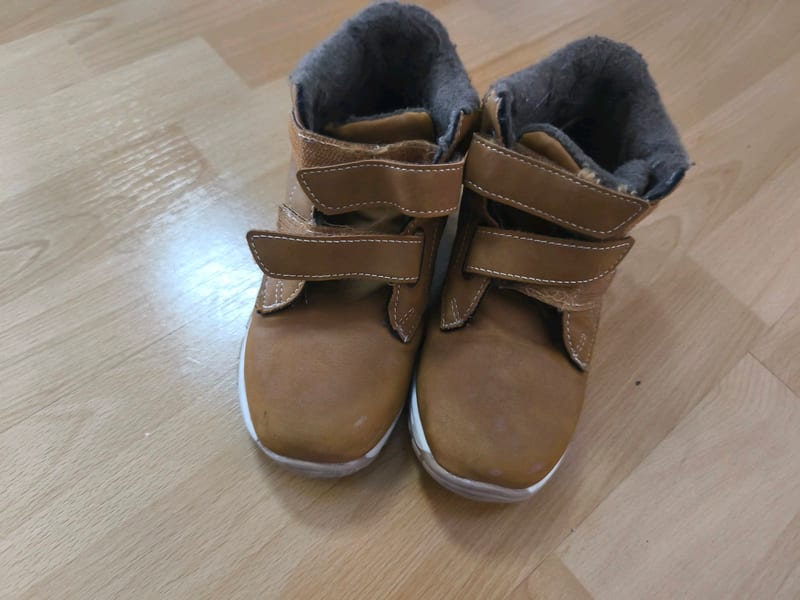 Kinderstiefel Klettverschluss gefüttert – Braun Gr 29