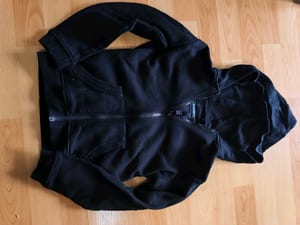 Schwarzer Kapuzensweatjacke mit Reißverschluss – Kinder – Größe 140