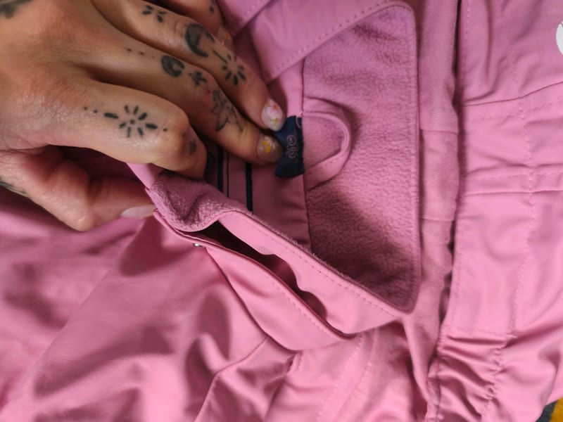 Pinke Kinderjacke mit Kapuze und Katzenohren – Größe 110 – Rosa – Bild 5 von 6