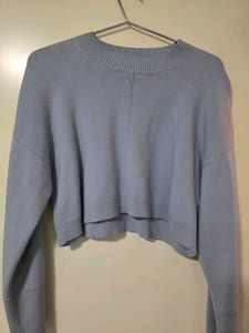 MONKI Damen Pullover cropped – Größe L – Blau — Bild 1 von 3 anzeigen