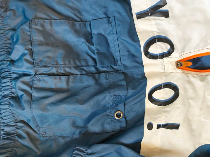 Kinderjacke Blau-Weiß mit Reißverschluss – Windbreaker – Größe 110 – Bild 2 von 4