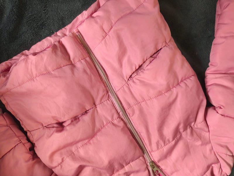 Rosa Winterjacke mit Kapuze für Mädchen – Größe 110 – Bild 2 von 7