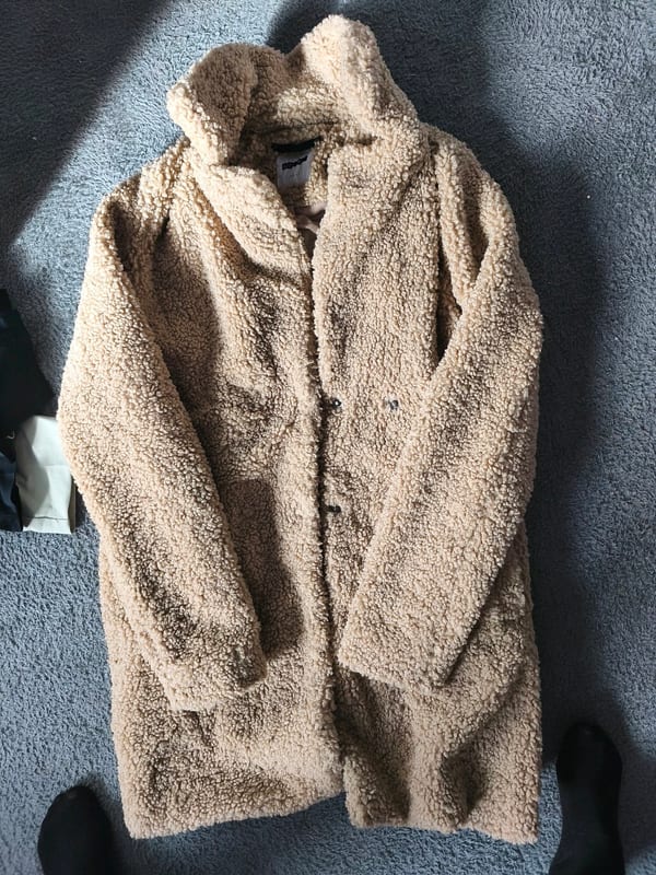 Damen Teddymantel Gr. M – Okker