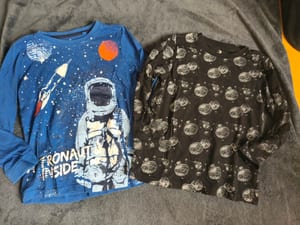 2x Langarmshirt Astronaut Weltraum – Jungen – Größe 110 – Blau