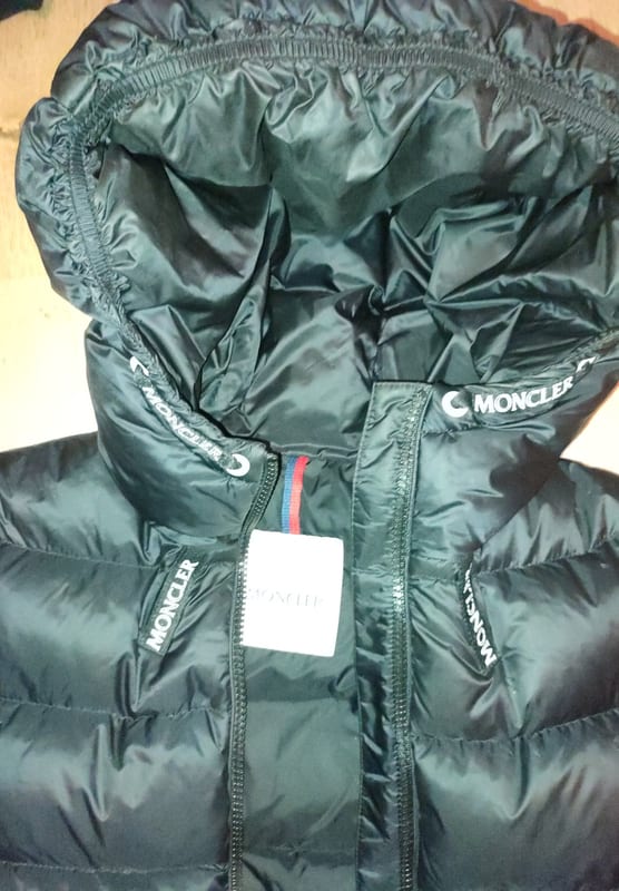 Moncler Kinder Daunen Jacke – Größe 146 – Schwarz – Bild 3 von 8