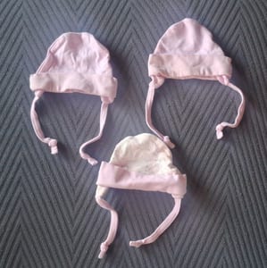 Mädchen 3er Set Newborn Mützen Gr. 56 – Rosa