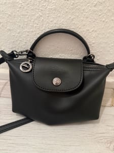 Longchamp Damen Tasche – Schwarz