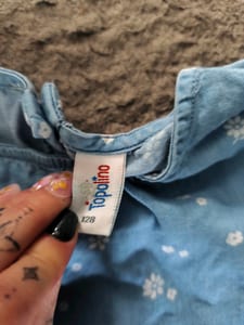 Mädchen Langarm-Kleid mit Blumenmuster, blau – Größe 128 – Bild 2 von 3