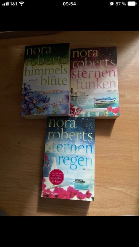 Nora Roberts – Himmelsblüte, Sternenfunken, Sternenregen (Trilogie), Buch