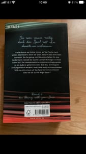 being with you Reihe von Karina Halle, Buch – Bild 3 von 6