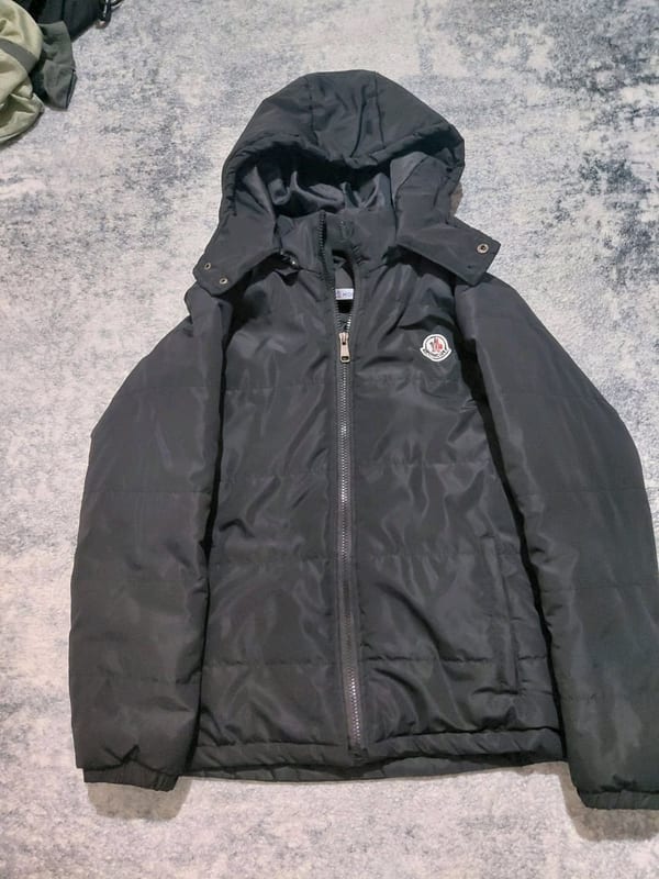 moncler Herren jacke – Größe S – Schwarz