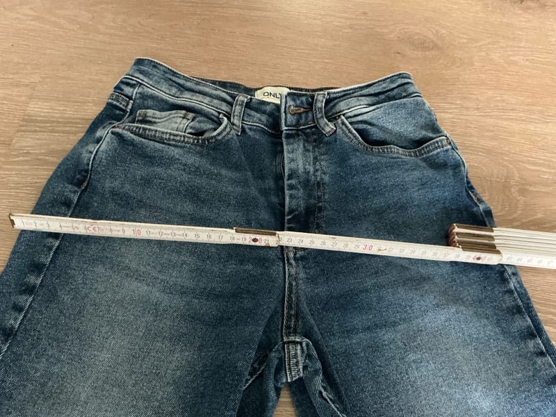 Damen MOM Jeans Only – Größe 36 – Blau – Bild 2 von 2