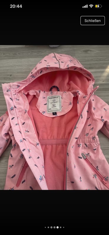 Mädchen Softshelljacke rosa mit Blumenmuster – Größe 116