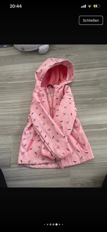 Mädchen Softshelljacke rosa mit Blumenmuster – Größe 116 – Bild 2 von 2
